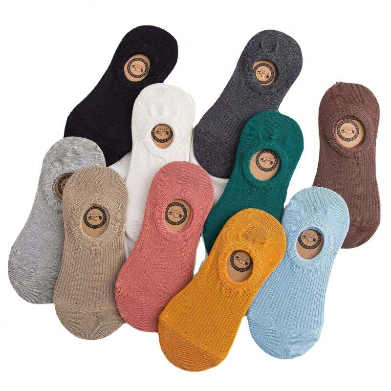 Chaussade invisible en gros de couleur de couleur unie en coton chaussettes en coton